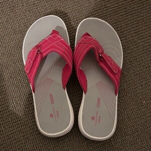 Clarks Women's Vibrant Pink Sandals